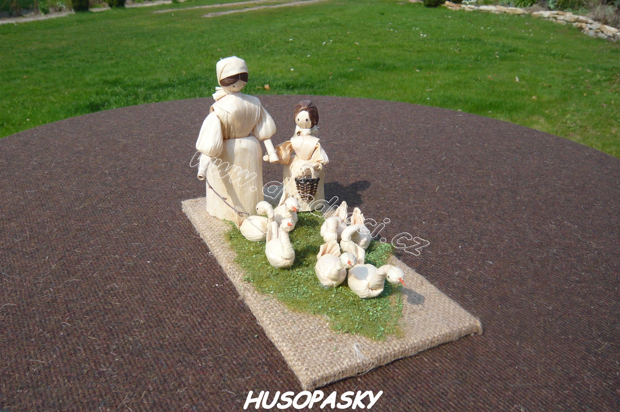 001100 HUSOPASKY